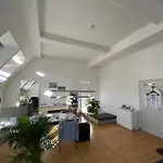 Loftcharakter Mit Schoener Aussicht Ueber Stuttgart